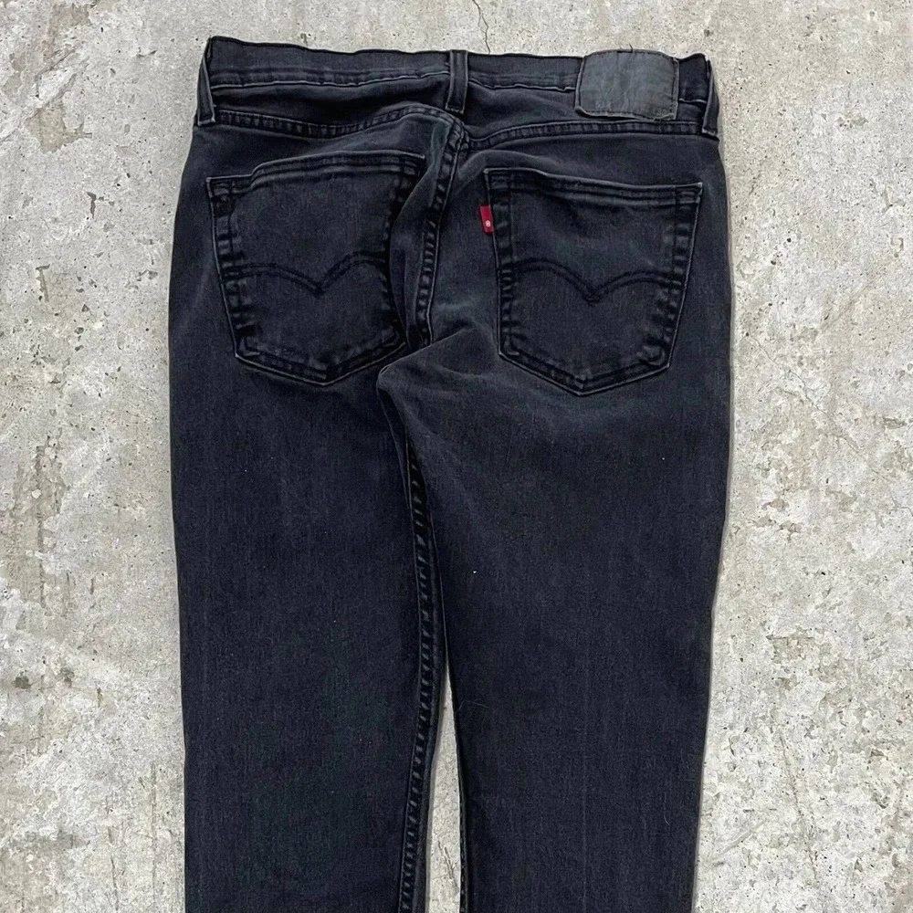 Levis Jeans Mens 32x32 Black Pants 512 Slim Tapered Skater Goth Denim